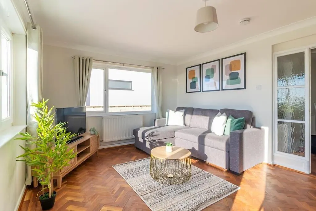Apartment Amazing Sea View 2 Bedroom Sleeps 6 - Free Parking Bournemouth