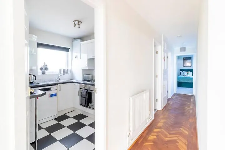 Apartment Amazing Sea View 2 Bedroom Sleeps 6 - Free Parking Bournemouth